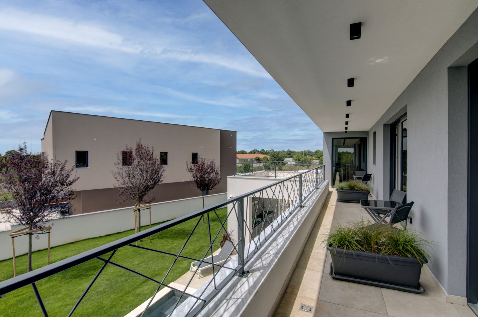 Villa, pool & garden — Villa Lina